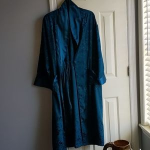 Vintage Deep Teal Blue VS Silk vintage robe